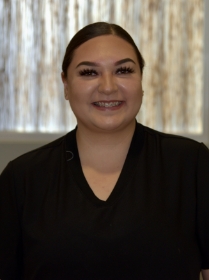 Dental assistant Darlene